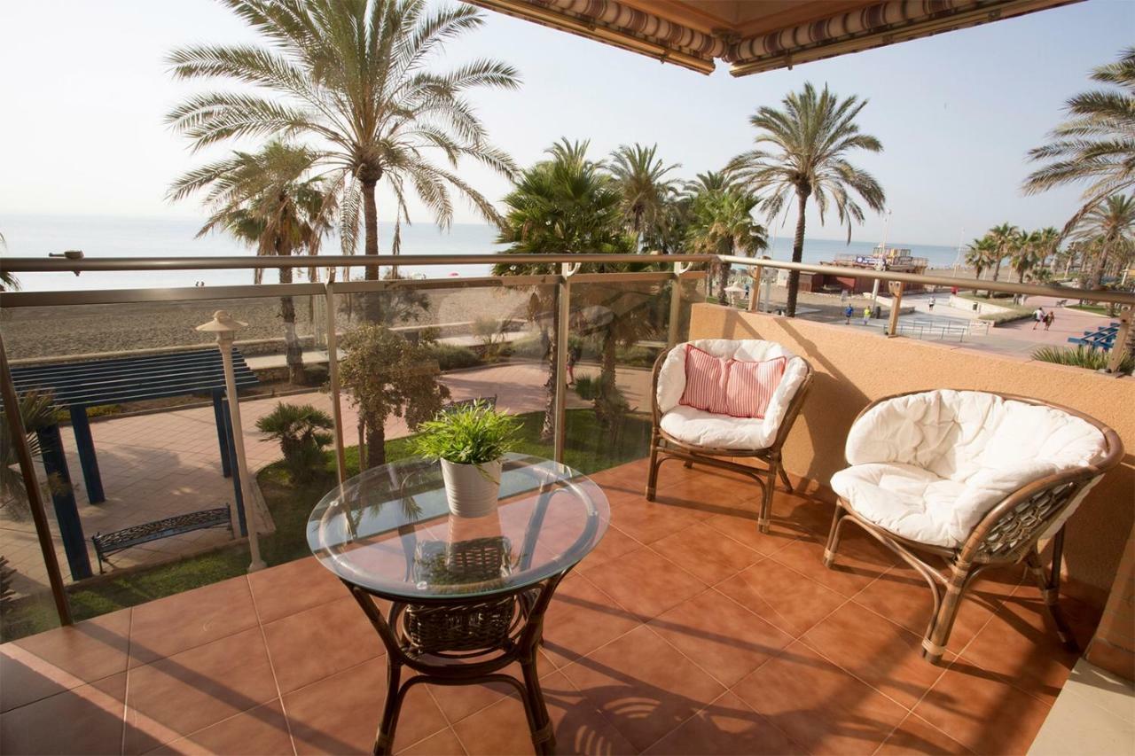 Deluxe Playa Pacifico Apartment Málaga Exterior foto